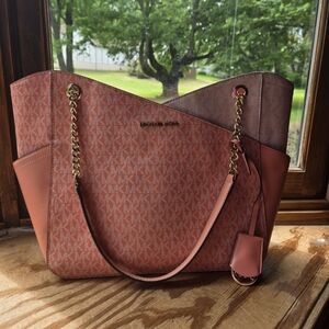 Michael Kors Purse Pink